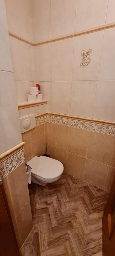 فيلا B48 Bigflat - Kenyelem 130 M2 En Törökbálint المظهر الخارجي الصورة