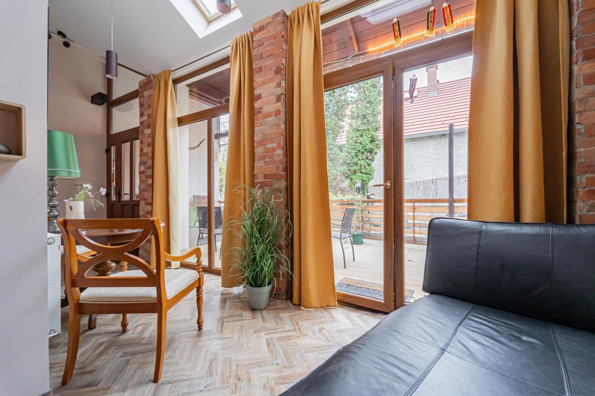 فيلا B48 Bigflat - Kenyelem 130 M2 En Törökbálint المظهر الخارجي الصورة
